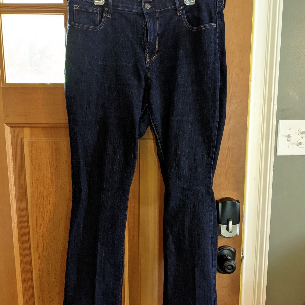 Mid-Rise Boot Cut Blue Jeans